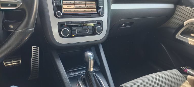 VOLKSWAGEN SCIROCCO