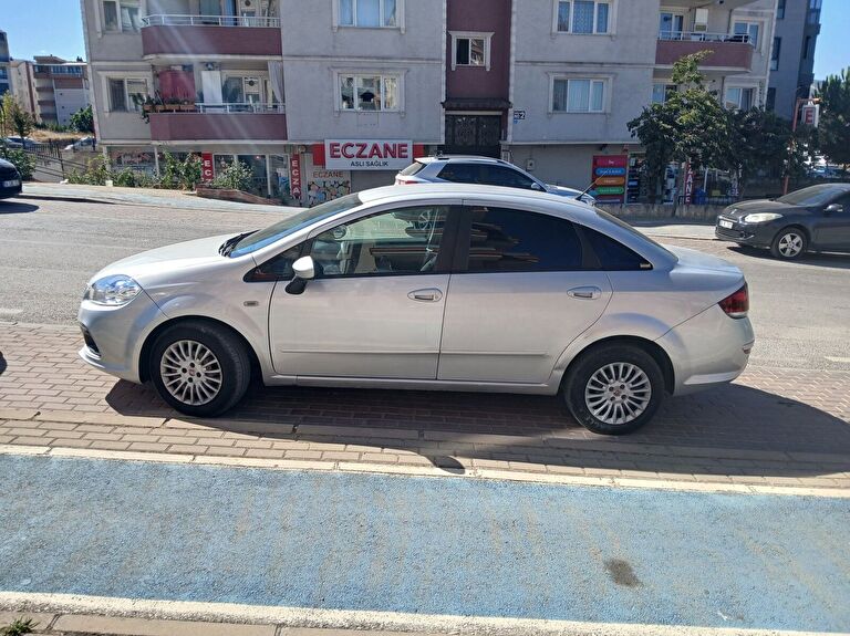 FIAT LINEA
