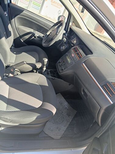 FIAT LINEA