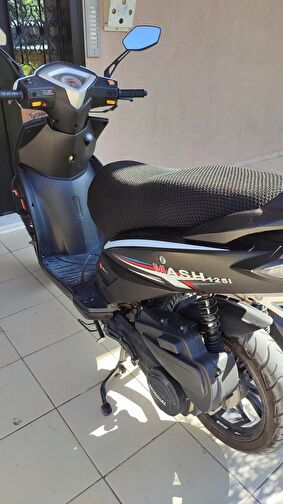 Mondial 125 Mash