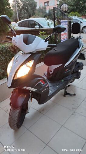 Mondial 125 Mash