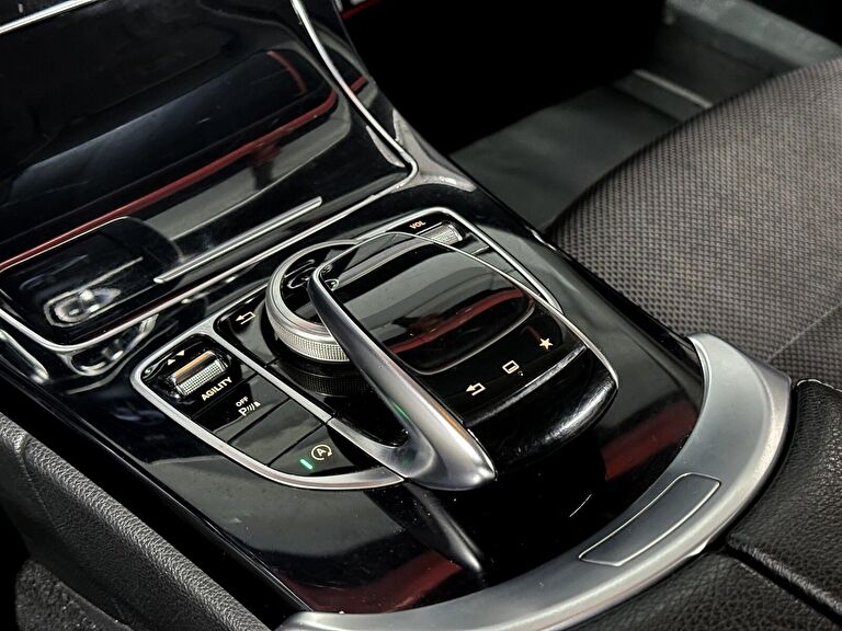 MERCEDES C