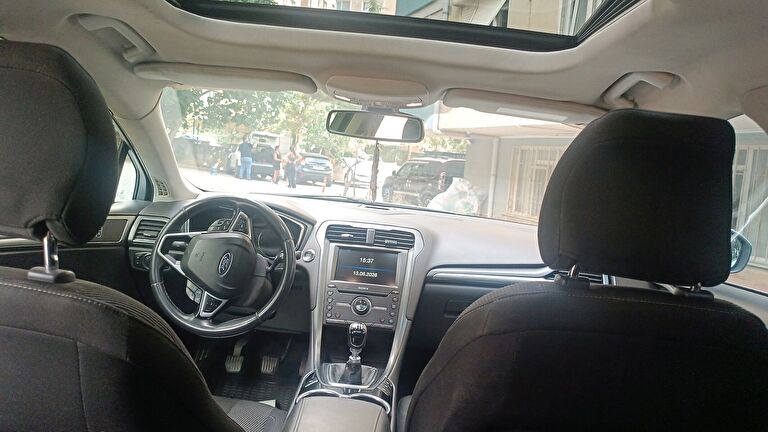 FORD MONDEO