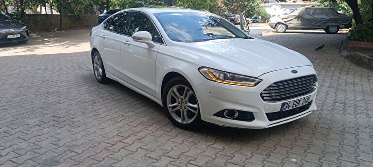 FORD MONDEO