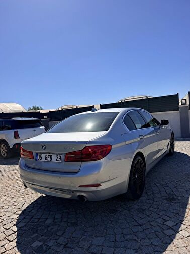 BMW SERIES 5