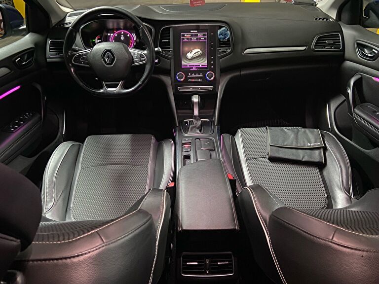 RENAULT MEGANE
