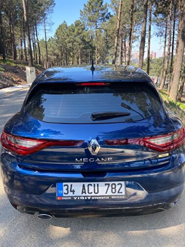 RENAULT MEGANE