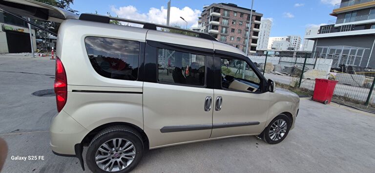 FIAT DOBLO COMBI