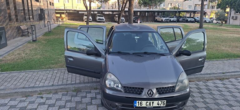 RENAULT CLIO