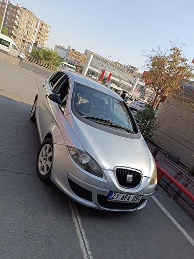 SEAT TOLEDO