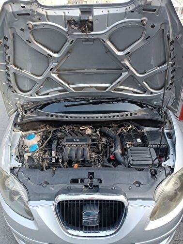 SEAT TOLEDO