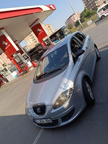 SEAT TOLEDO