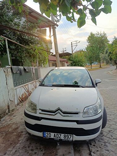 CITROËN C4