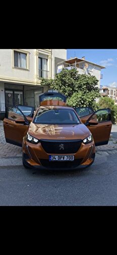 PEUGEOT 2008