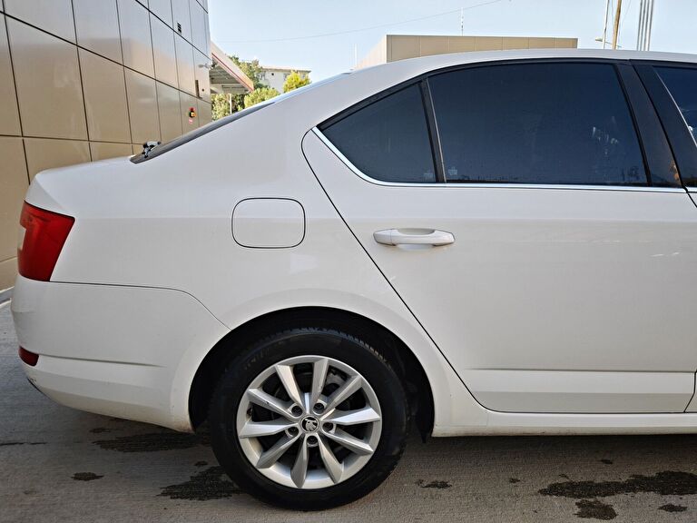 SKODA OCTAVIA