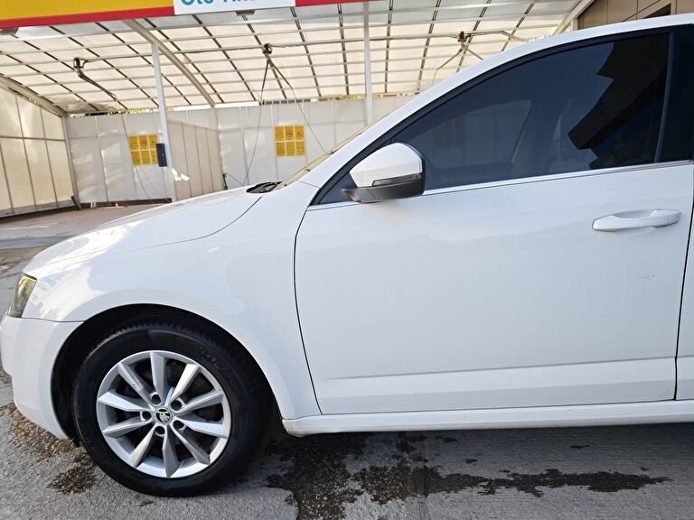 SKODA OCTAVIA