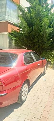 ALFA ROMEO 156