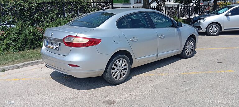 RENAULT FLUENCE