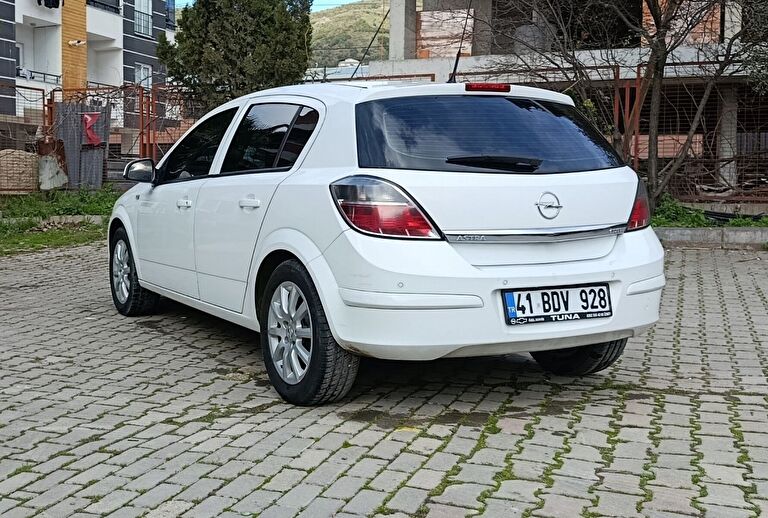 OPEL ASTRA