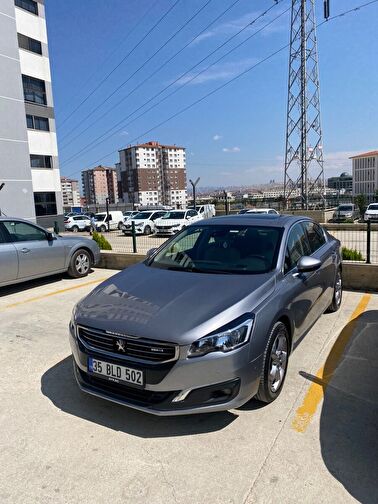 PEUGEOT 508