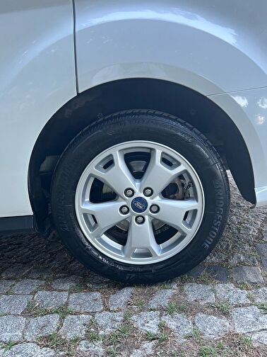 FORD TOURNEO CONNECT