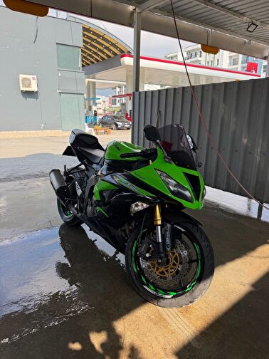 Kawasaki Ninja ZX-6R