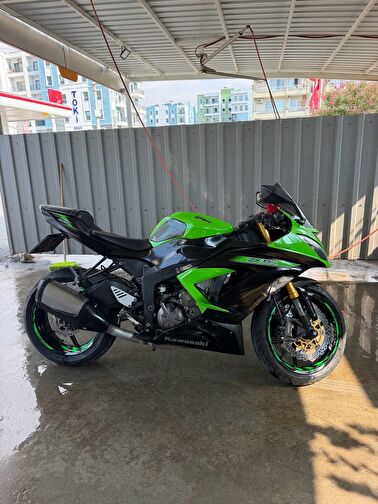 Kawasaki Ninja ZX-6R