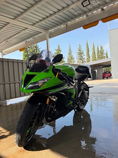 Kawasaki Ninja ZX-6R