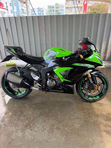 Kawasaki Ninja ZX-6R