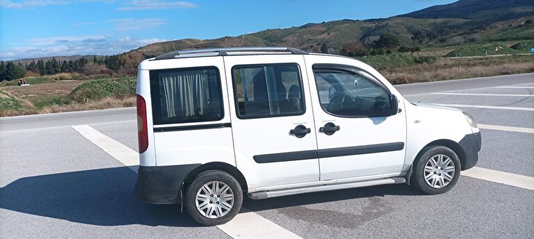 FIAT DOBLÒ COMBI