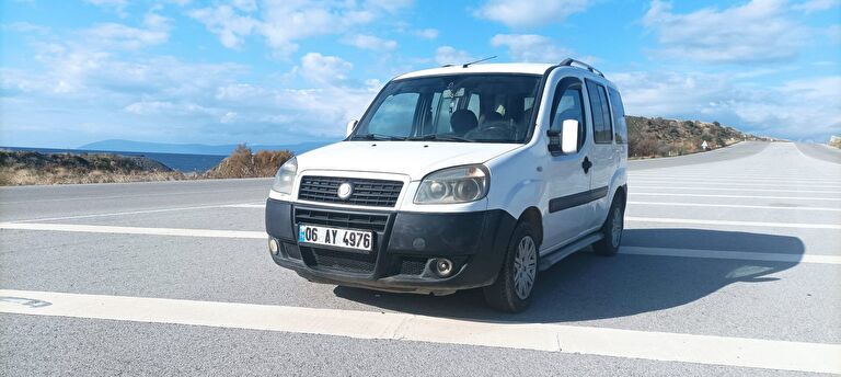 FIAT DOBLÒ COMBI