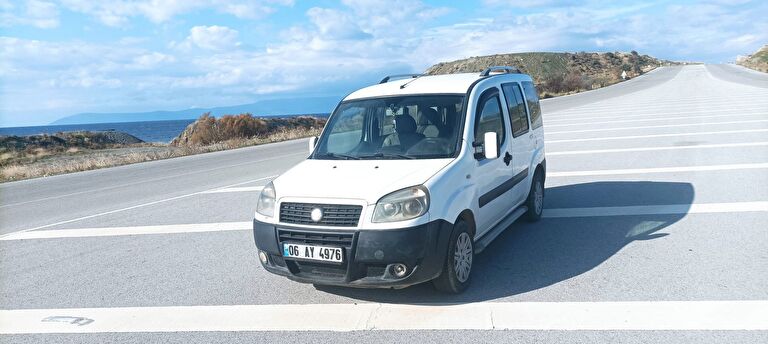 FIAT DOBLÒ COMBI
