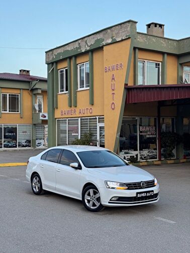 VOLKSWAGEN JETTA