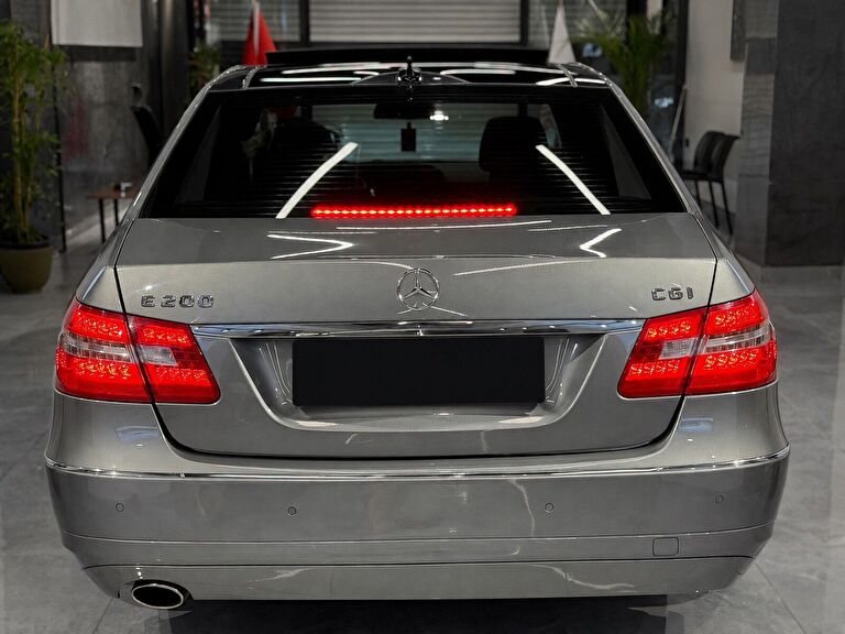 MERCEDES-BENZ E-SERISI