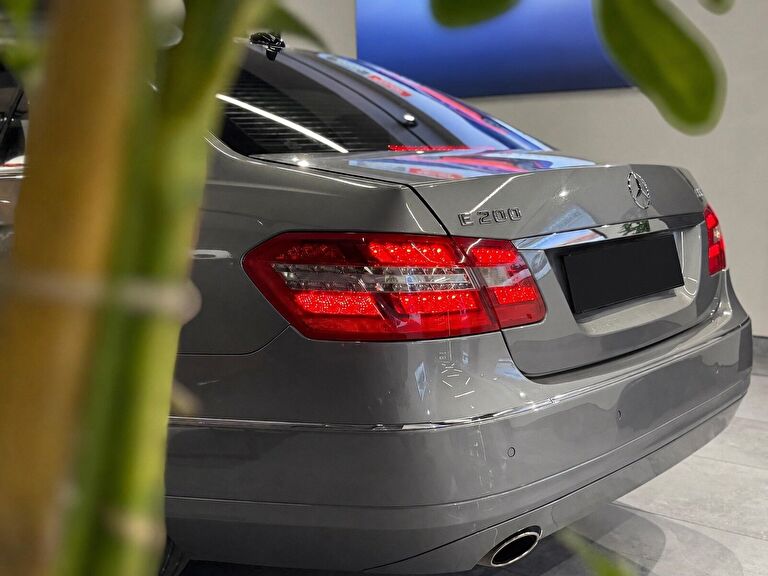 MERCEDES-BENZ E-SERISI
