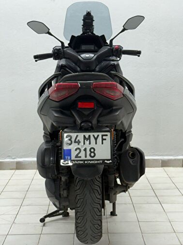 Yamaha X-Max 250 Tech Max