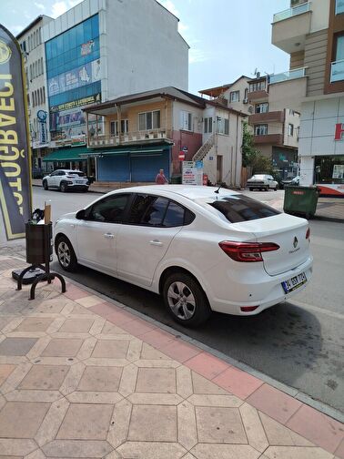 RENAULT TALIANT