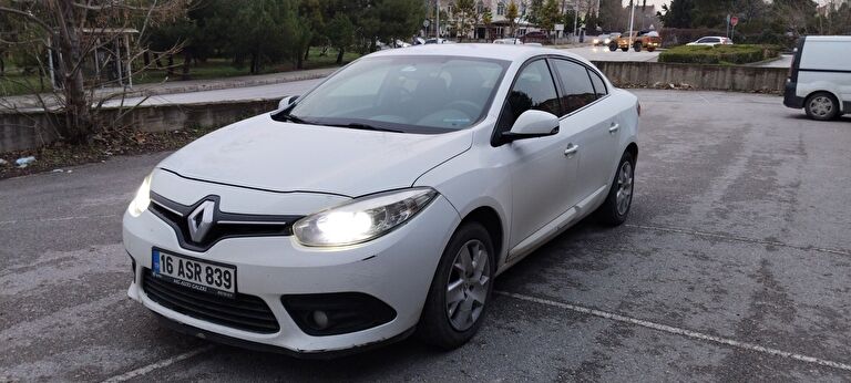 RENAULT FLUENCE