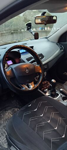 RENAULT FLUENCE
