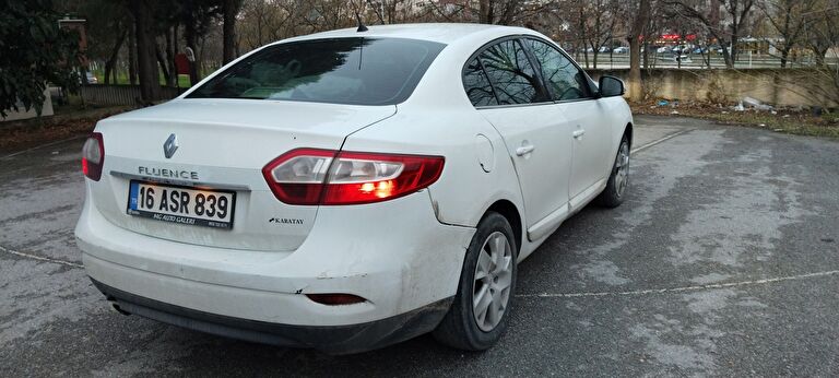 RENAULT FLUENCE