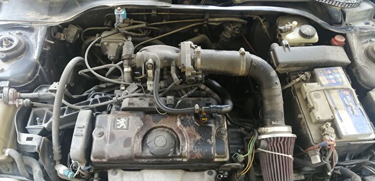 PEUGEOT 306
