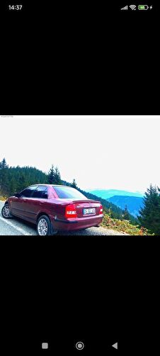 MAZDA 323