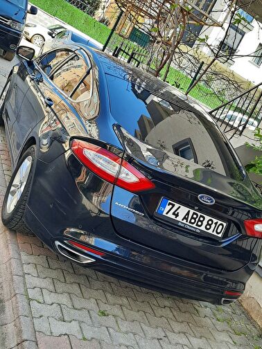 FORD MONDEO