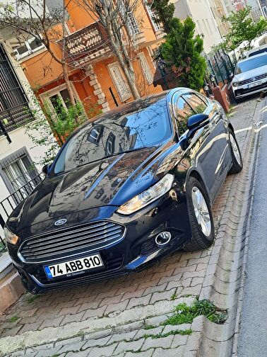 FORD MONDEO