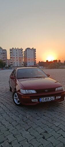 TOYOTA COROLLA