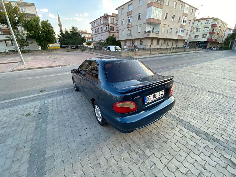 HYUNDAI ACCENT