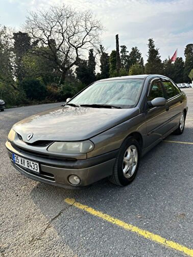 RENAULT LAGUNA