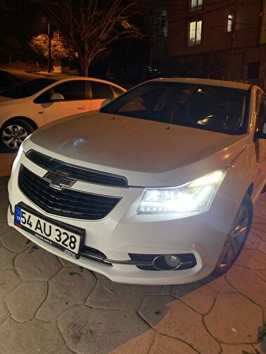 CHEVROLET CRUZE
