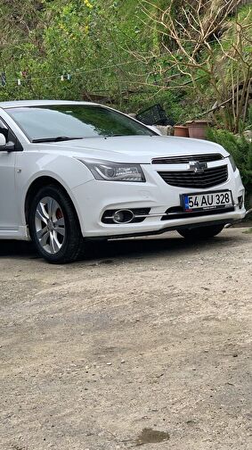CHEVROLET CRUZE