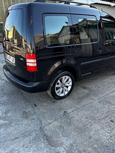 VOLKSWAGEN CADDY
